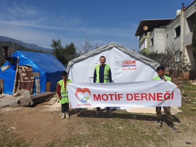 DEPREM BÖLGESİNE ÇADIRLARIMIZI KURMAYA DEVAM EDİYORUZ.
